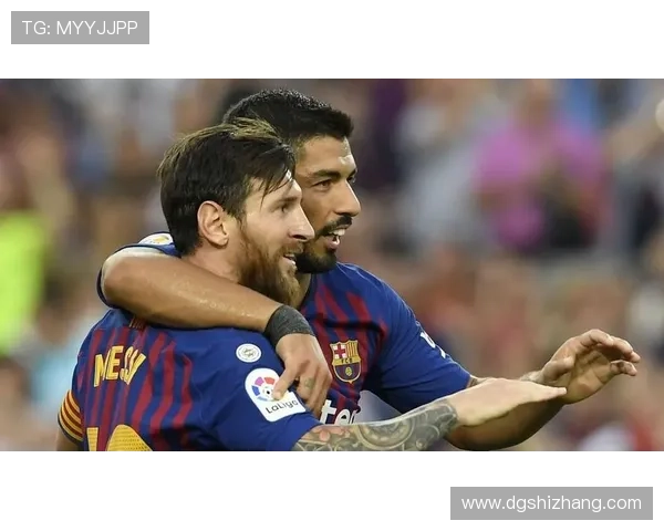 梅西谈背身不看人助攻苏亚雷斯称早已洞悉队友跑位默契天成